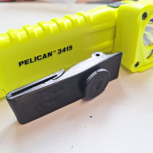 Pelican 3415 Mountable Invert Clip